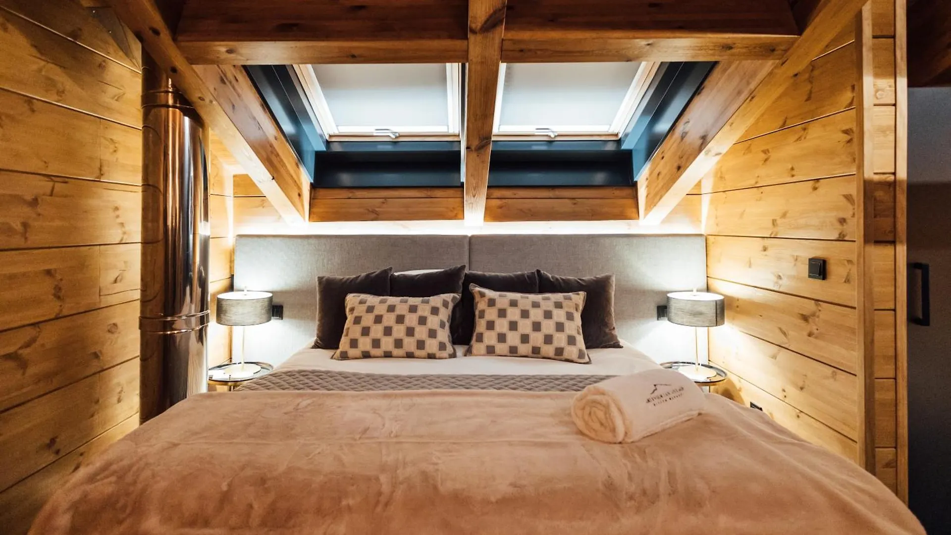 Arttysur Lux - Best 4 Bdrm Villas In Sierra Nevada Apartment
