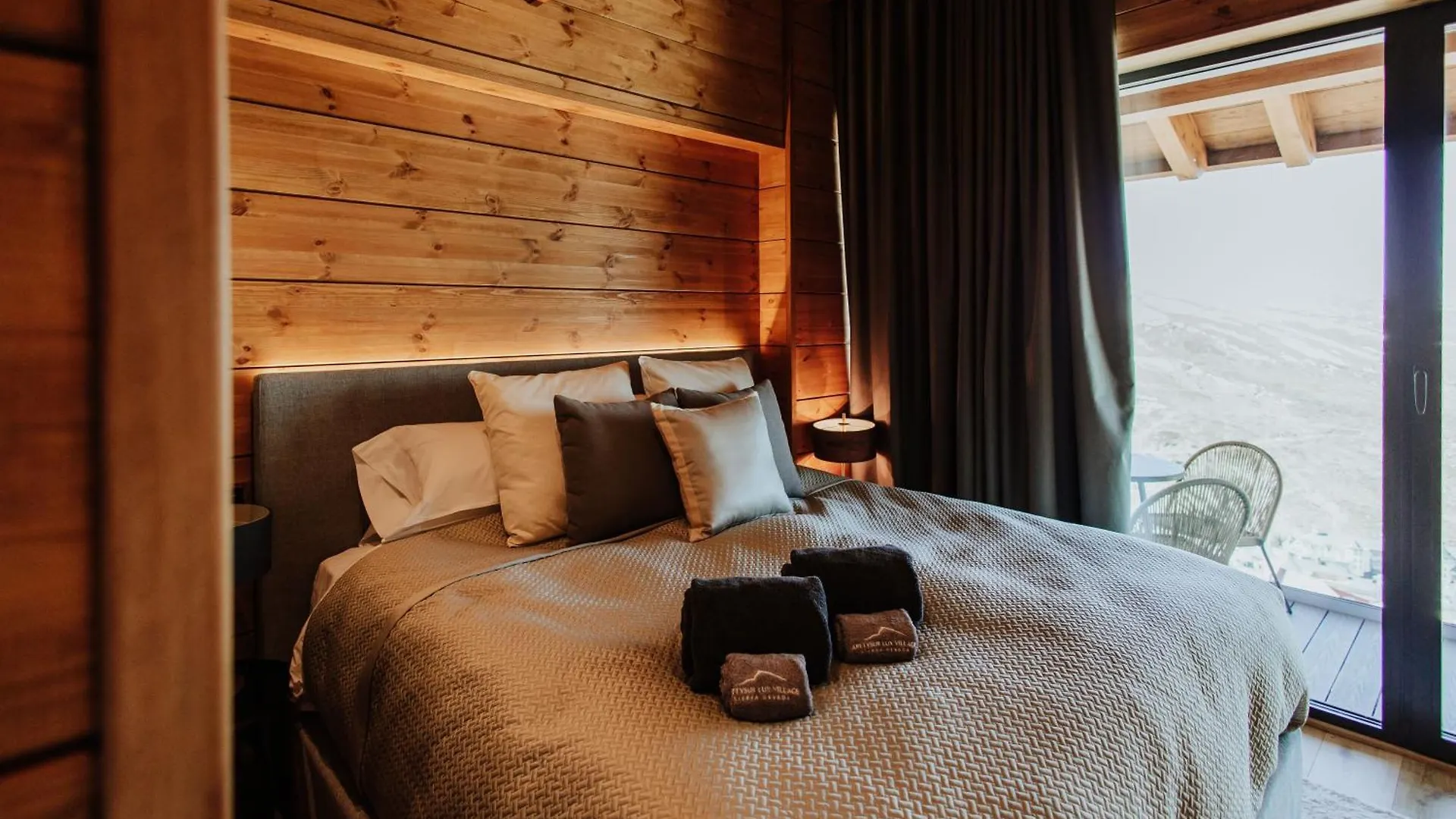 Arttysur Lux - Best 4 Bdrm Villas In Sierra Nevada 0*,